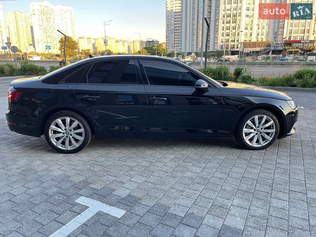 2016 Audi A4 - мініатюра 9