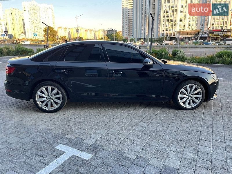 Седан Audi A4 2016 в Києві