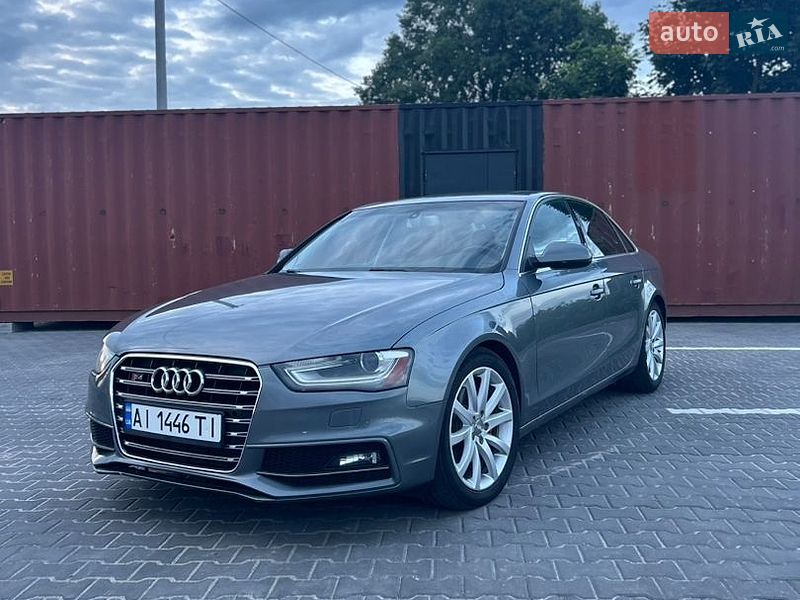 Седан Audi A4 2012 в Боярке