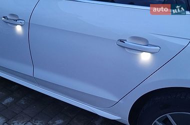 Седан Audi A4 2021 в Ужгороде