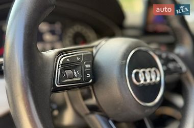 Седан Audi A4 2016 в Львове
