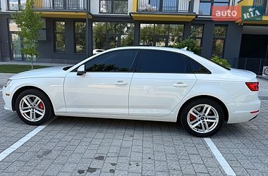 Седан Audi A4 2016 в Львове