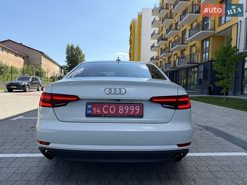 Седан Audi A4 2016 в Львове