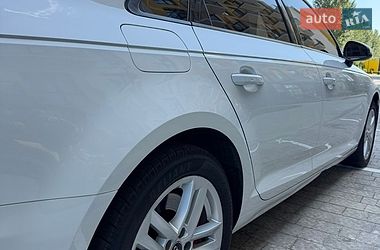 Седан Audi A4 2016 в Львове