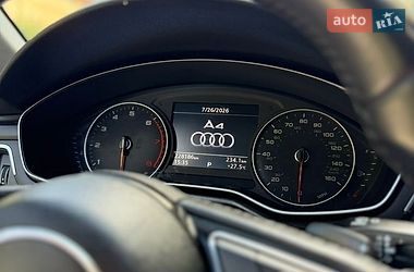 Седан Audi A4 2016 в Львове