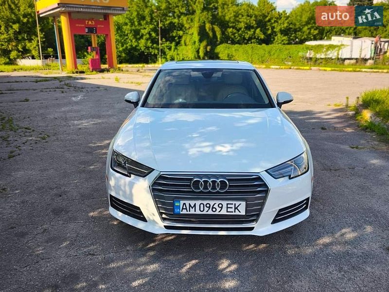 Седан Audi A4 2016 в Харькове
