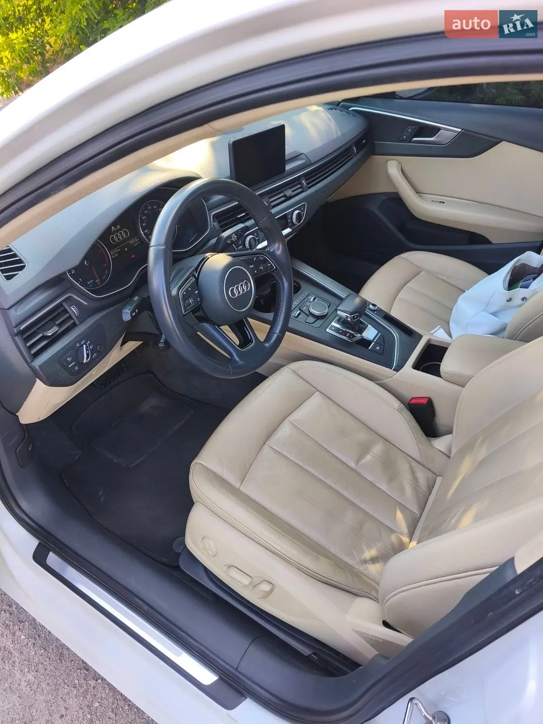 2016 Audi A4 - мініатюра 11