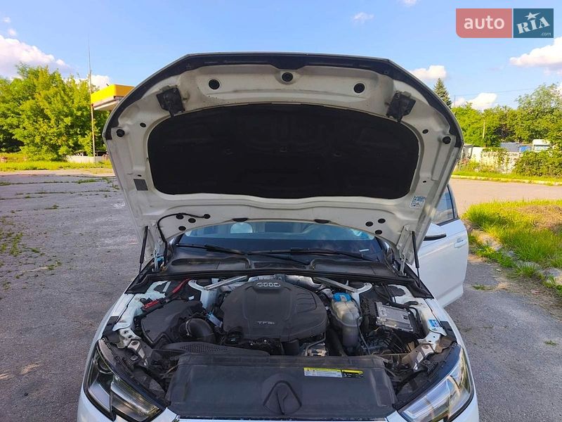 Седан Audi A4 2016 в Харькове