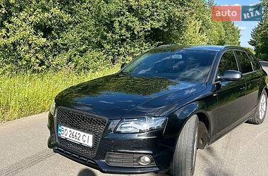Универсал Audi A4 2010 в Яворове
