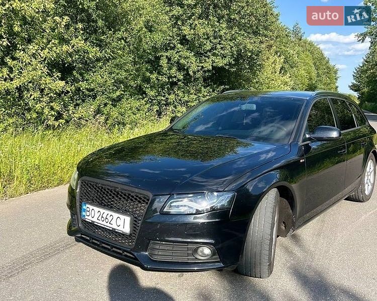 Универсал Audi A4 2010 в Яворове