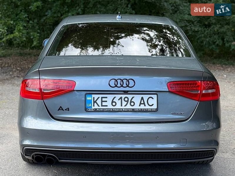 Седан Audi A4 2015 в Киеве