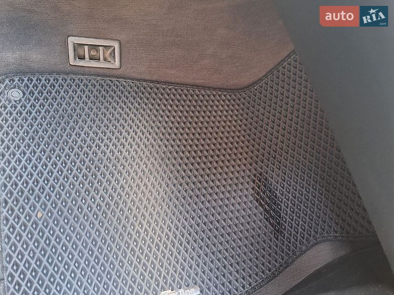 Универсал Audi A4 2003 в Перемышлянах