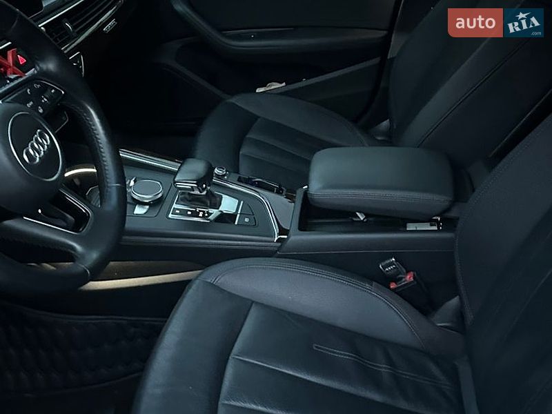Седан Audi A4 2019 в Шостке