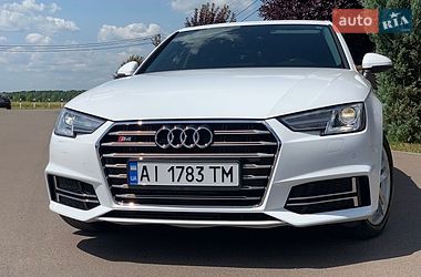Седан Audi A4 2016 в Києві