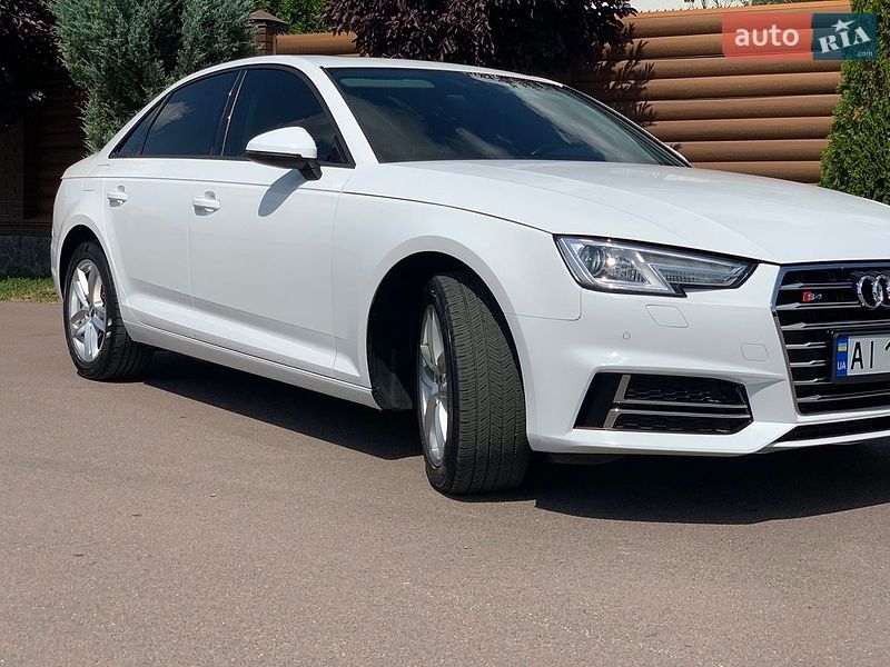 Седан Audi A4 2016 в Києві