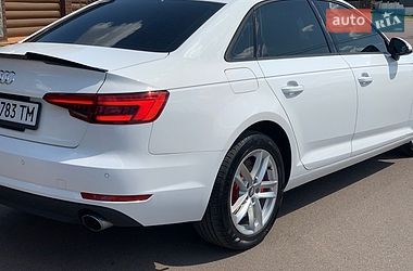 Седан Audi A4 2016 в Києві