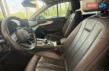 Седан Audi A4 2018 в Запоріжжі