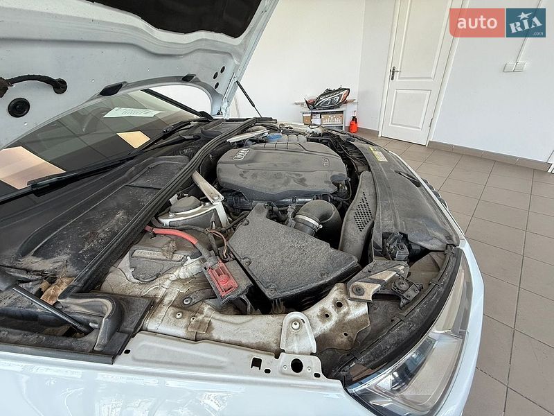 Седан Audi A4 2018 в Запоріжжі