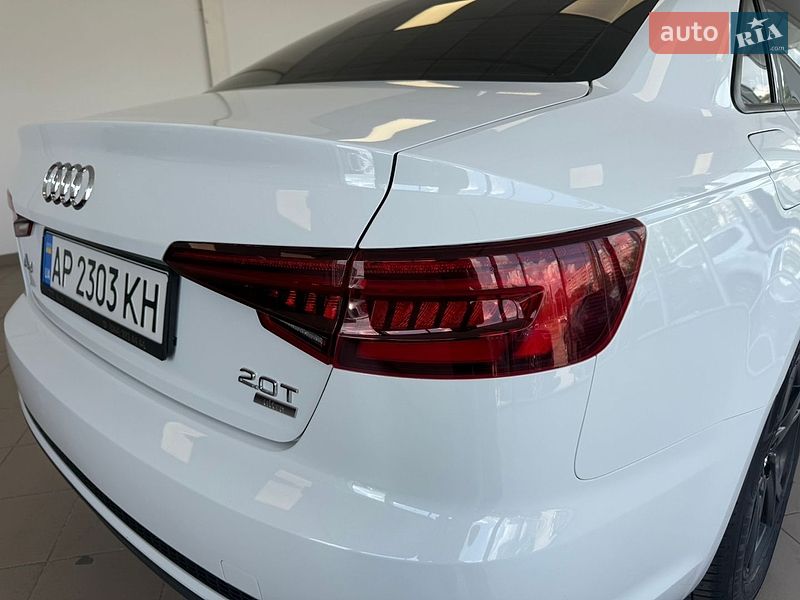 Седан Audi A4 2018 в Запоріжжі