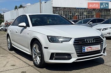 Седан Audi A4 2016 в Одесі