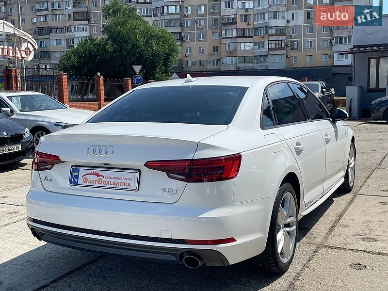 Седан Audi A4 2016 в Одесі
