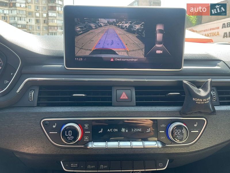 Седан Audi A4 2016 в Одесі