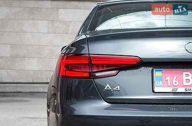 Седан Audi A4 2016 в Киеве