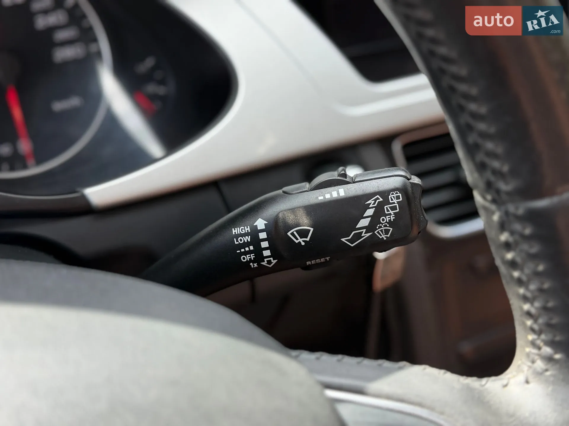 2011 Audi A4 - мініатюра 34