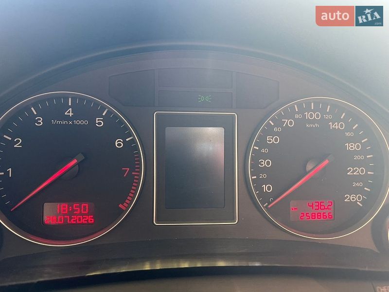 Седан Audi A4 2002 в Одессе