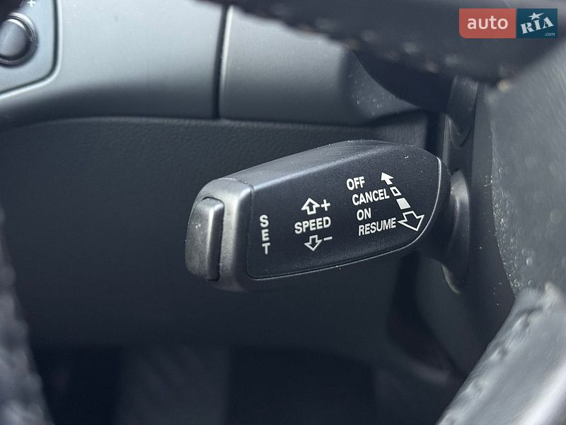 Седан Audi A4 2012 в Киеве