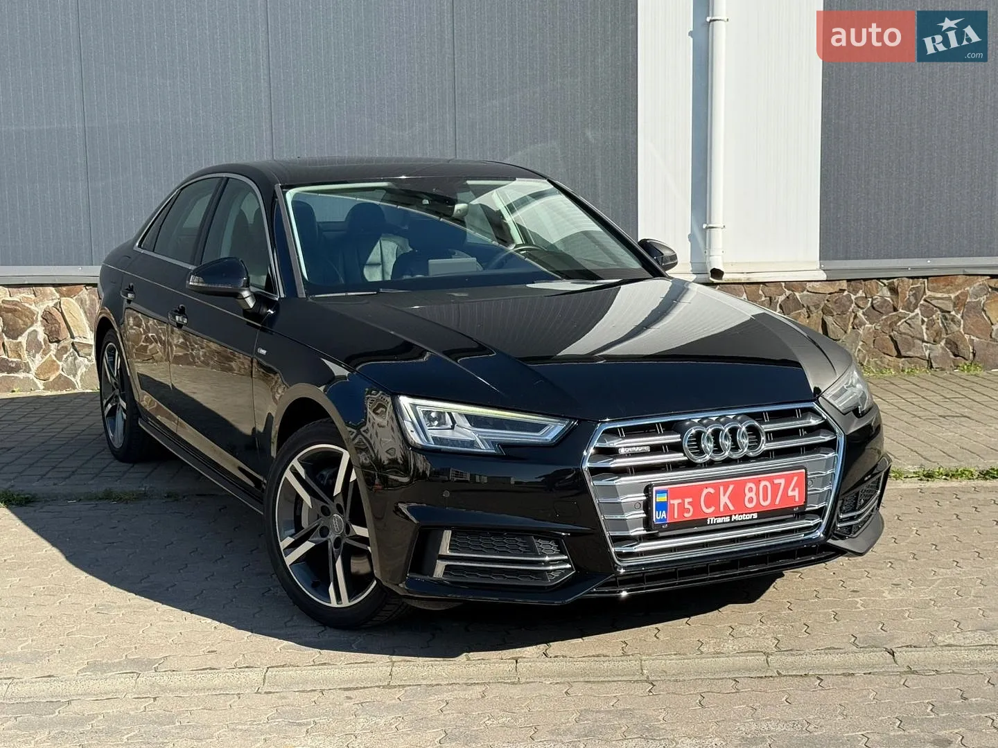 2017 Audi A4 - мініатюра 2