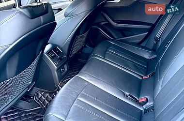 Седан Audi A4 2018 в Києві