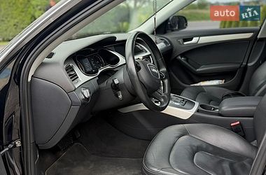 Седан Audi A4 2015 в Львові