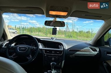 Седан Audi A4 2013 в Рівному