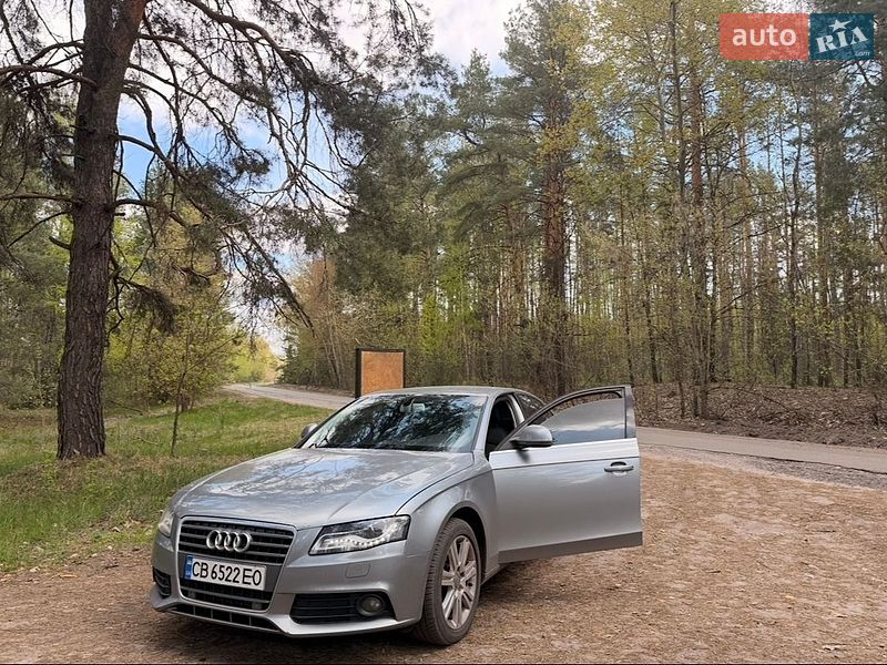 Седан Audi A4 2008 в Остер