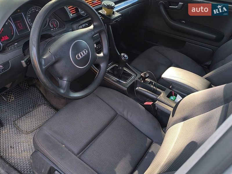 Универсал Audi A4 2002 в Луцке