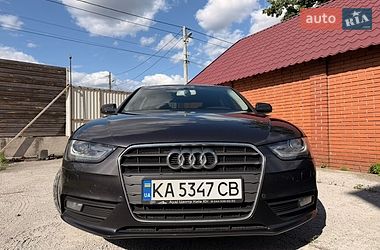 Седан Audi A4 2014 в Киеве