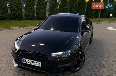 Седан Audi A4 2017 в Києві