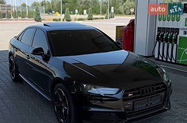 Седан Audi A4 2017 в Києві