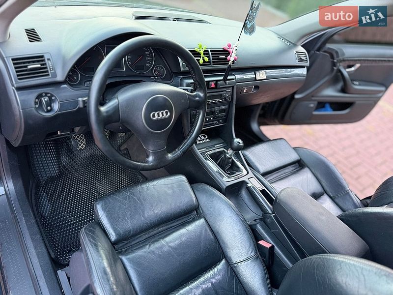 Універсал Audi A4 2001 в Летичіві