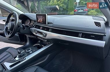 Седан Audi A4 2016 в Ровно