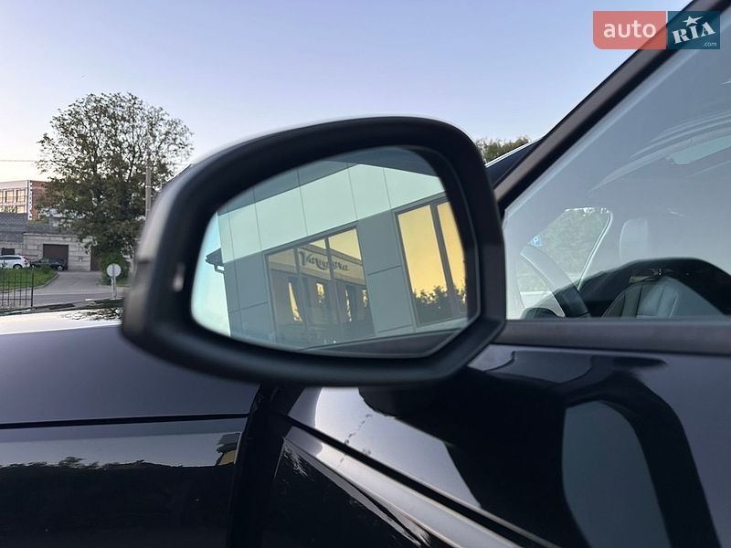 Седан Audi A4 2016 в Ровно