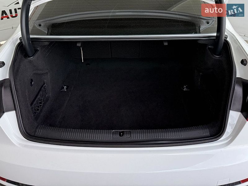 Седан Audi A4 2016 в Львові фото 5 Седан Audi A4 2016 в Львові