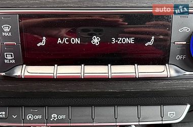 Седан Audi A4 2016 в Львові фото 27 Седан Audi A4 2016 в Львові