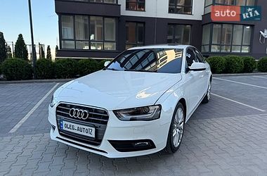 audi a4 2015 в Городок від професійного продавця Юрий