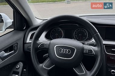 Седан Audi A4 2013 в Харкові