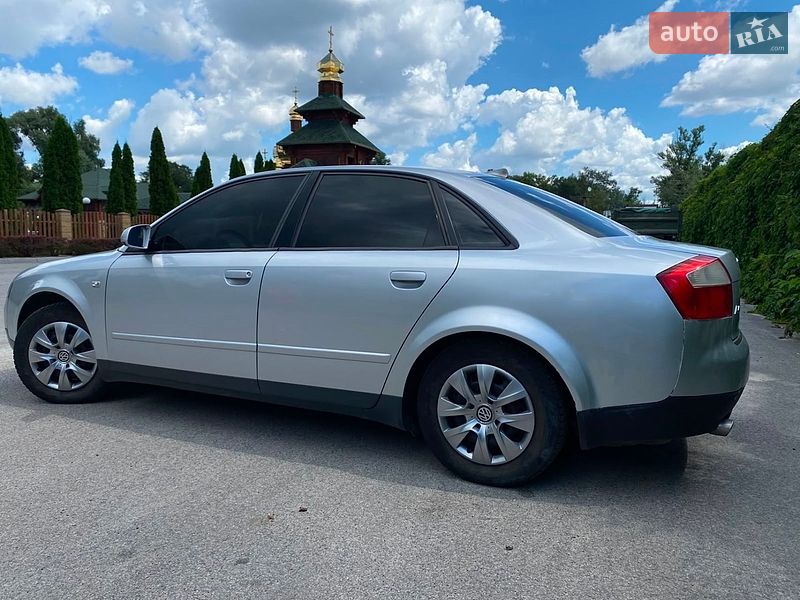 Седан Audi A4 2001 в Дніпрі