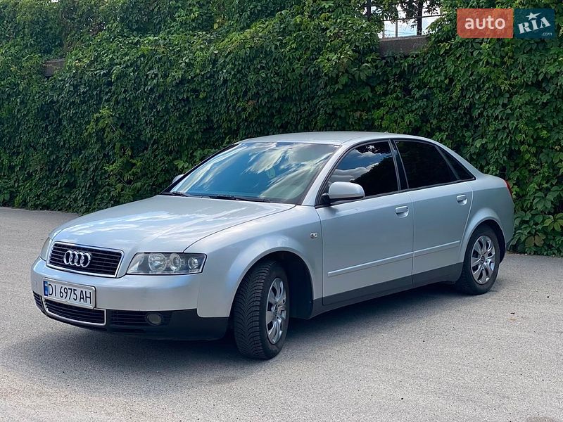 Седан Audi A4 2001 в Дніпрі