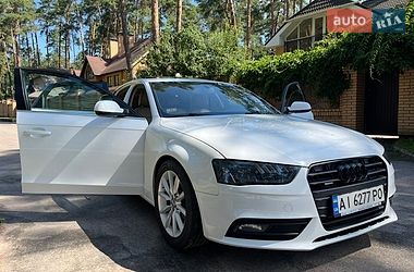 Седан Audi A4 2012 в Чернигове