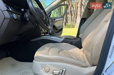 Седан Audi A4 2012 в Чернигове